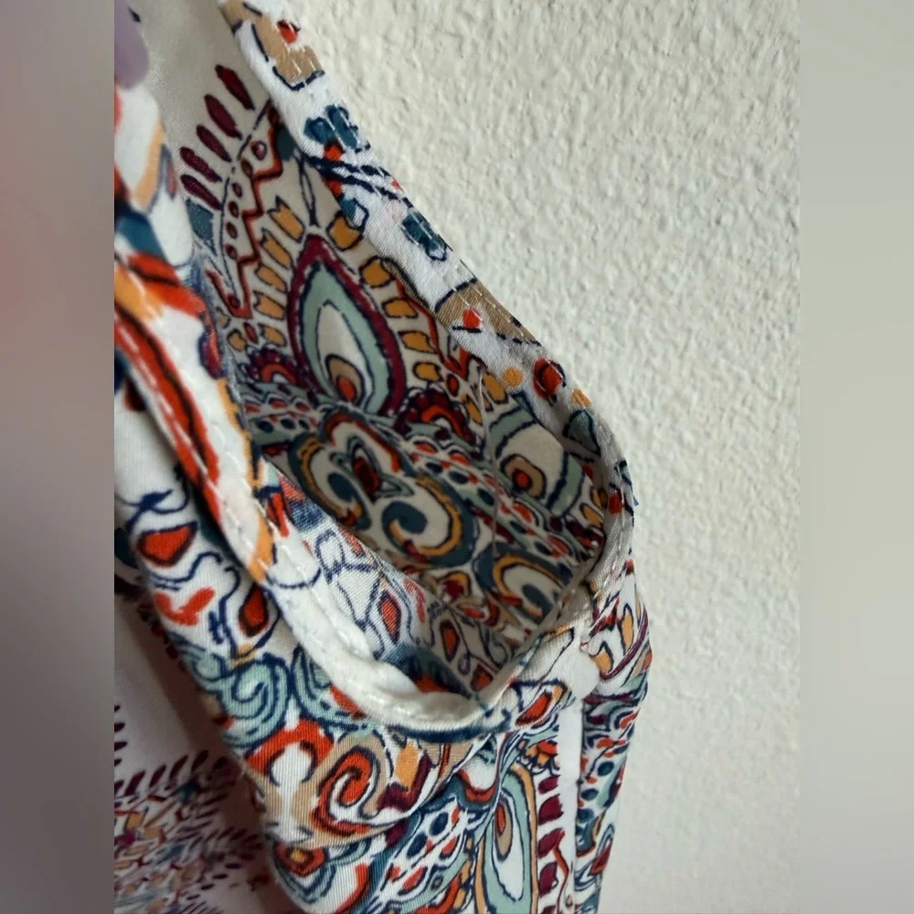 Verse Multicolor Mandala Print Sleeveless Boho Blouse - Picture 6 of 7